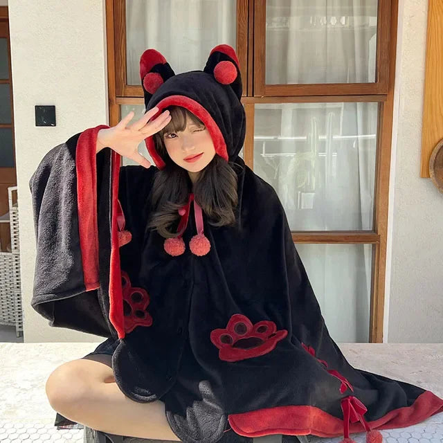 Cape Kawaii Bat en Polaire - Poncho d'Hiver Anime avec Capuche