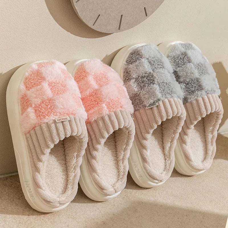 Pantoufles Kawaii Hiver - Peluche Douce et Antidérapante pour la Maison